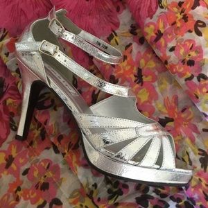 Touch Ups Heels